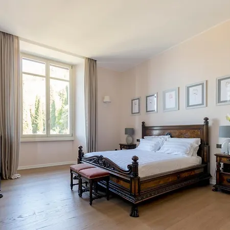 Corno Sleeps 16 With Pool Air Con And Wifi * Garda (Verona)