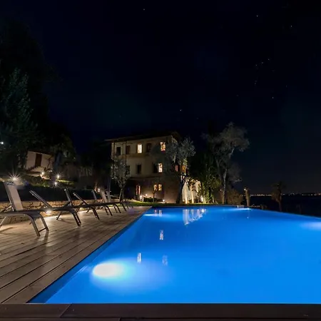 Vila Corno Sleeps 16 With Pool Air Con And Wifi *